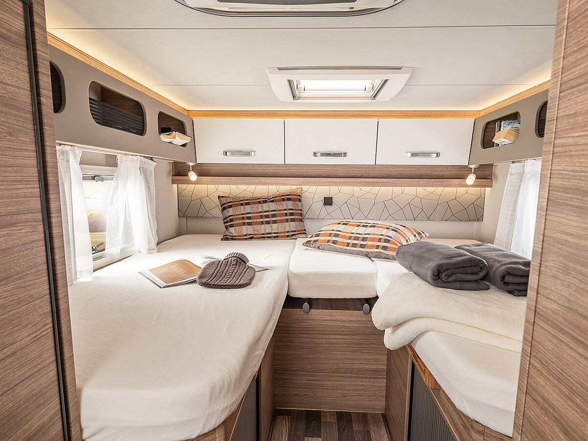WEINSBERG CaraCompact Suite EDITION [PEPPER] MB 2025