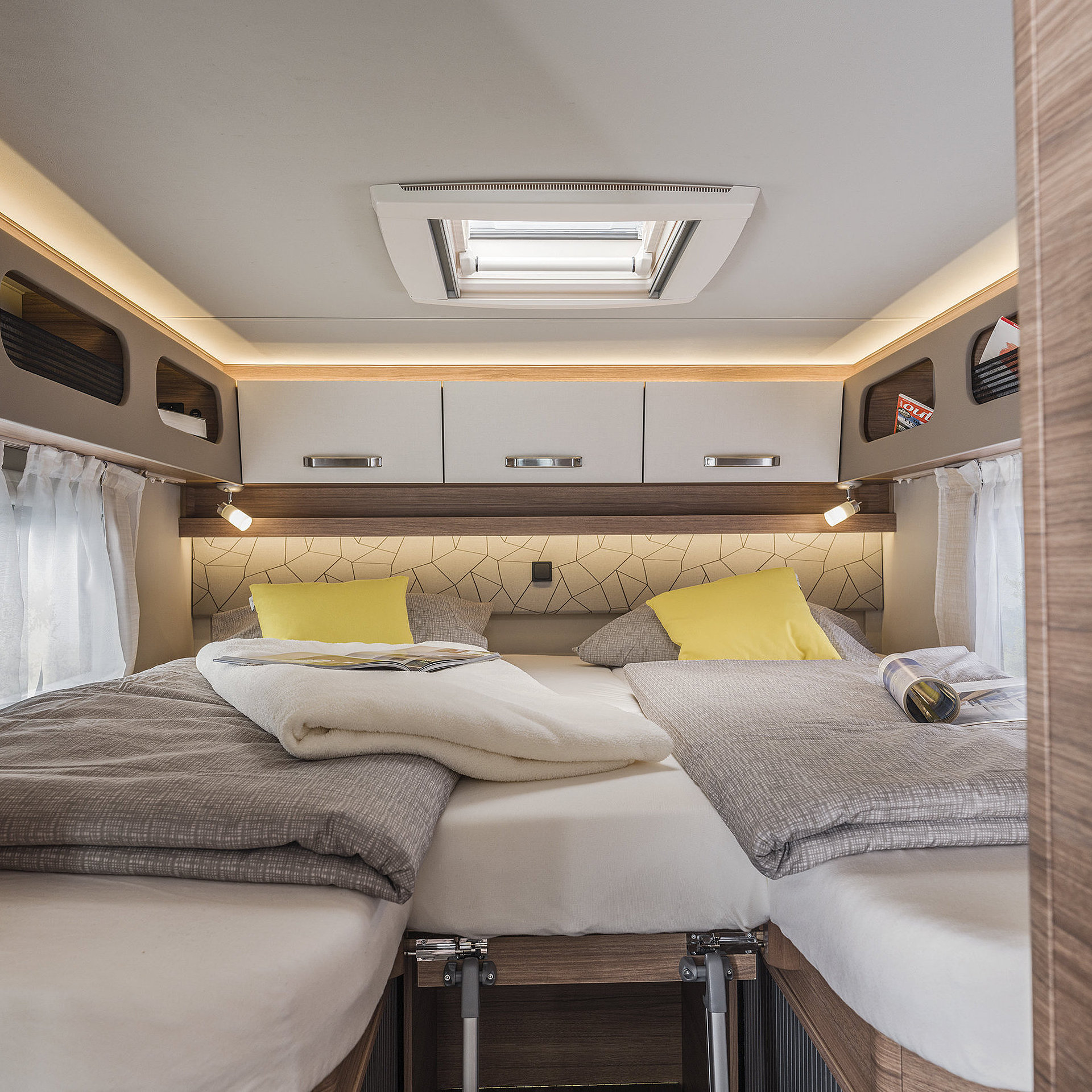 WEINSBERG CaraCompact EDITION [PEPPER] FIAT 2025