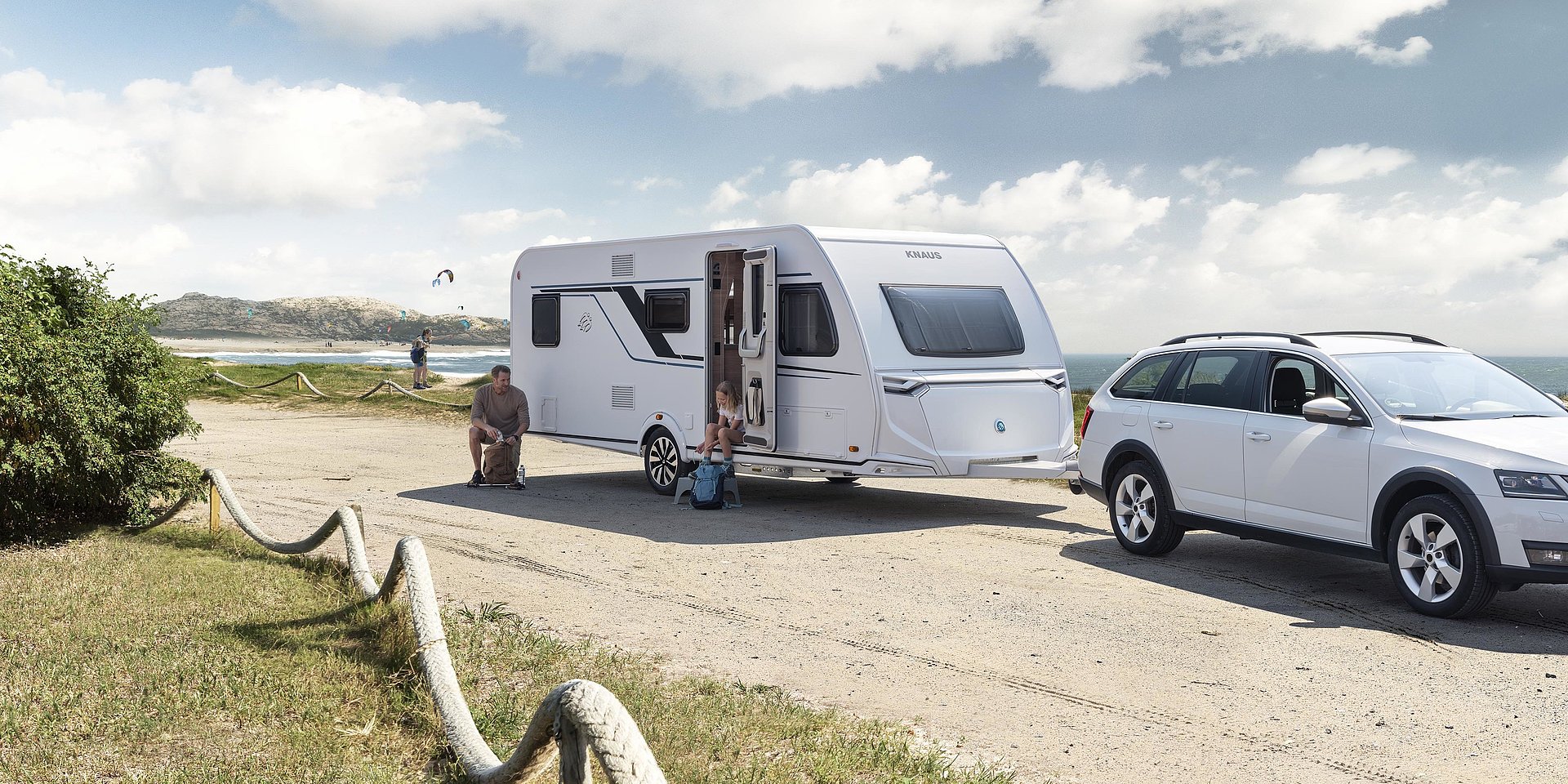 Motorhomes or caravans