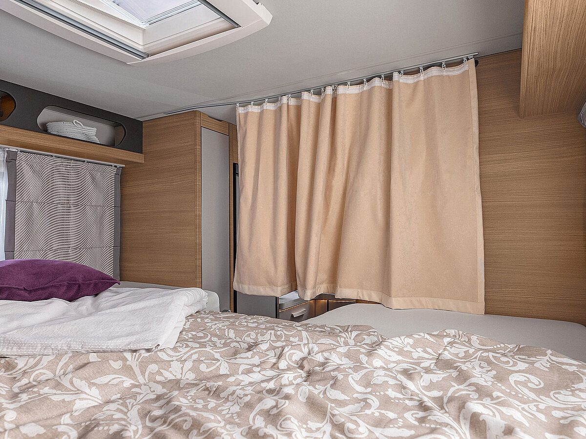 KNAUS LIVE I 650 MEG IC-LINE Bett